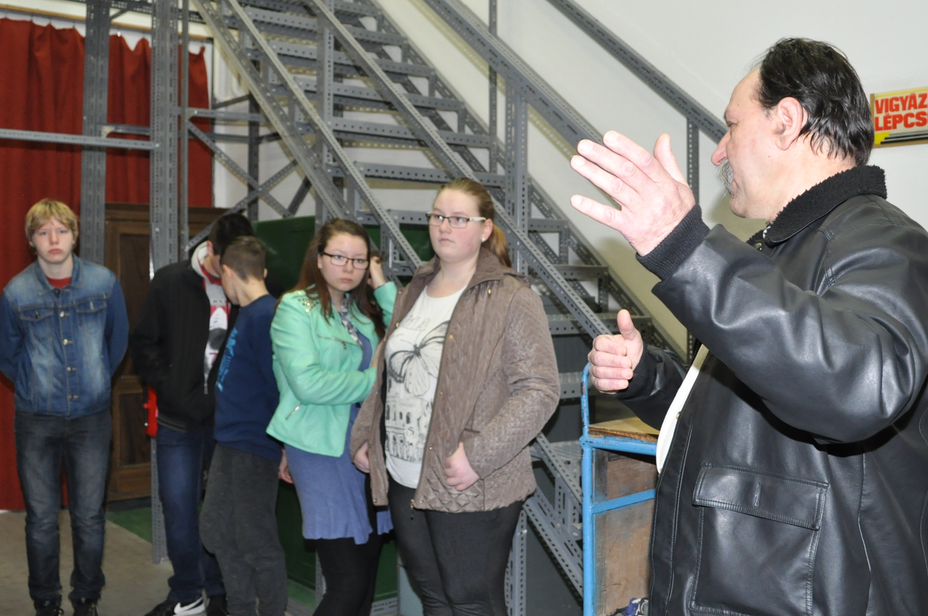 Levéltárunkba látogattak a Szolnoki Műszaki Szakképzési Centrum Jendrassik György Gépipari Szakgimnáziumának tanulói