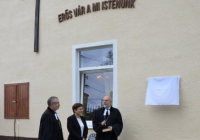 Móri Evangélikus Imaház - Puskás János emléktábla avatása