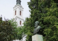 Szilády Áron református lelkész szobra