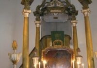 A baldachinos oltár
