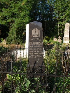 Schád Boldizsár evangélikus lelkész síremléke