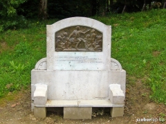 Csokonai-emlékpad - Csurgó