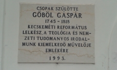 Gőböl Gáspár emléktábla - Csopak - a csopaki lelkész, Tislér Géza fotója