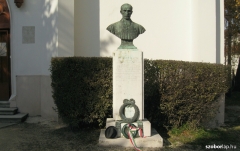 Gyurátz Ferenc szobra