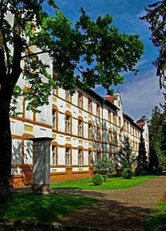  Csokonai Vitéz Mihály Református Gimnázium, Általános Iskola és Kollégium - Csurgó